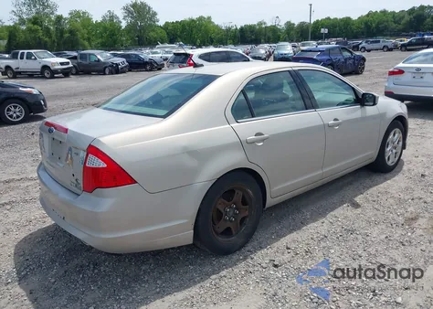 2010 Ford Fusion Se из США, поврежденный, VIN 3FAHP0HG2AR109308